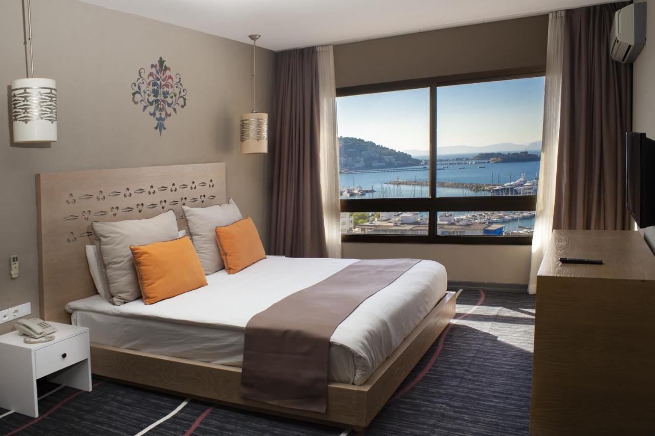 Suhan Seaport Hotel Kusadasi Exterior photo