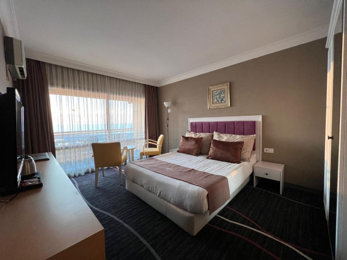 Suhan Seaport Hotel Kusadasi Exterior photo