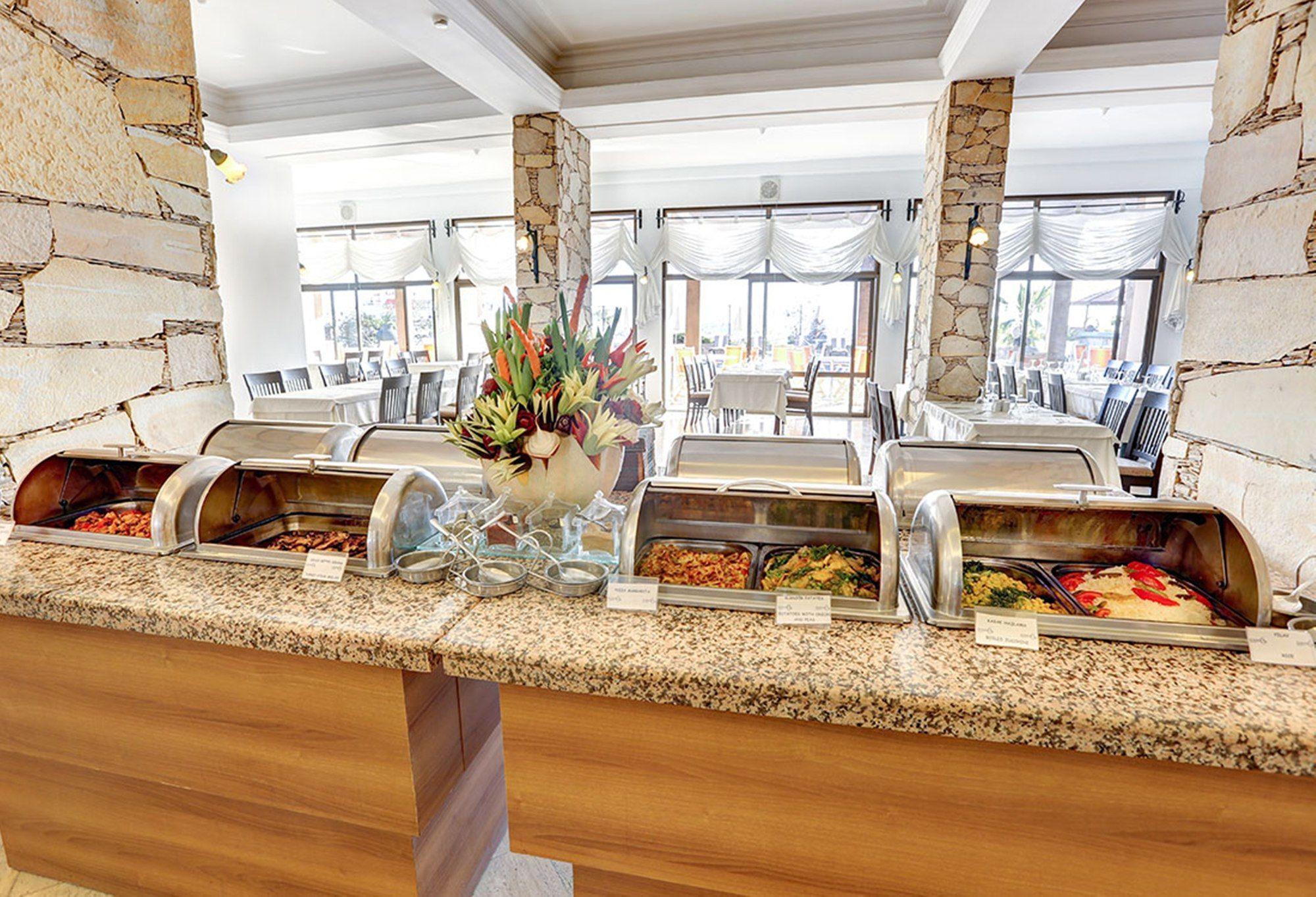 Suhan Seaport Hotel Kusadasi Exterior photo