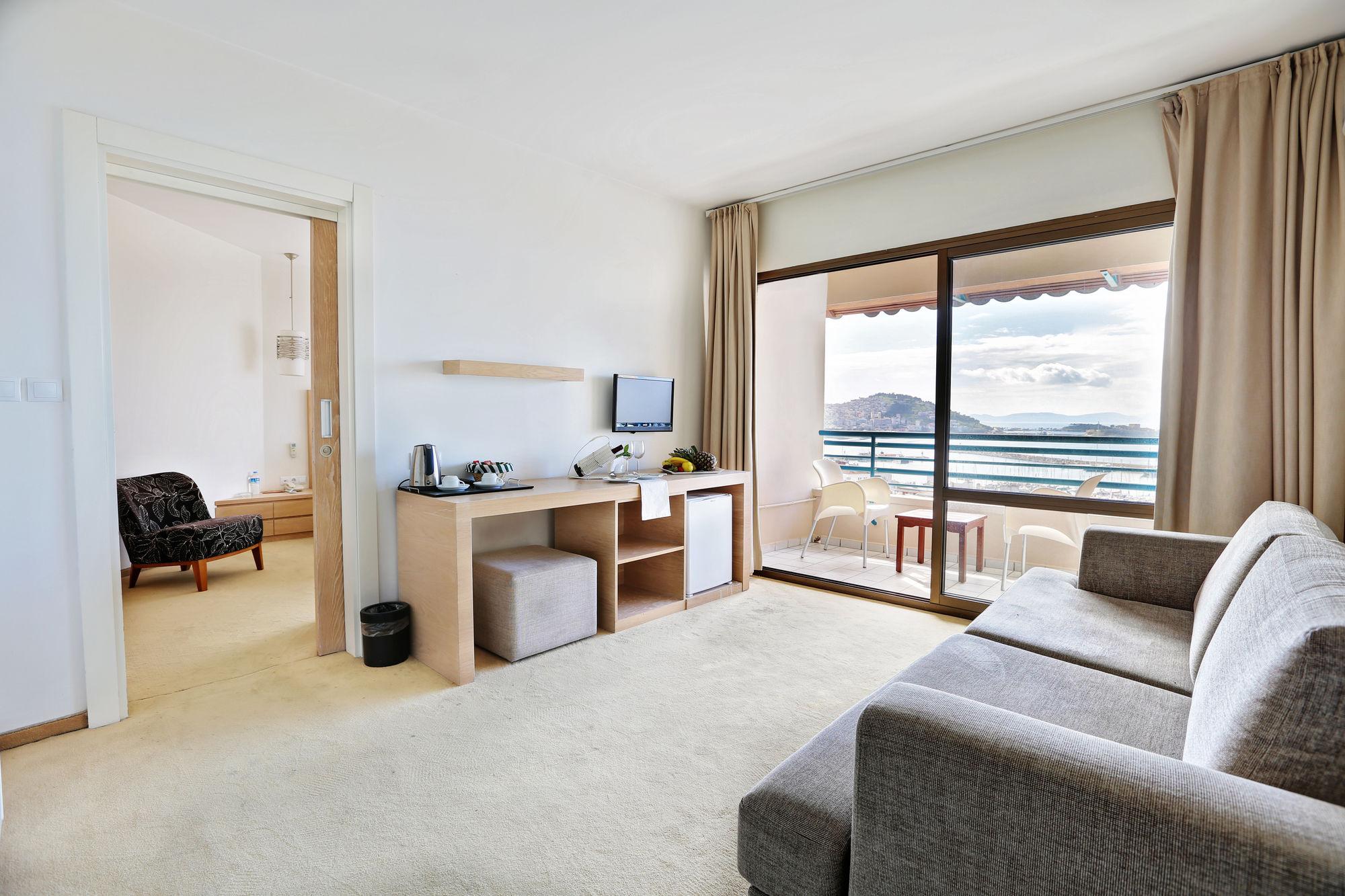 Suhan Seaport Hotel Kusadasi Exterior photo