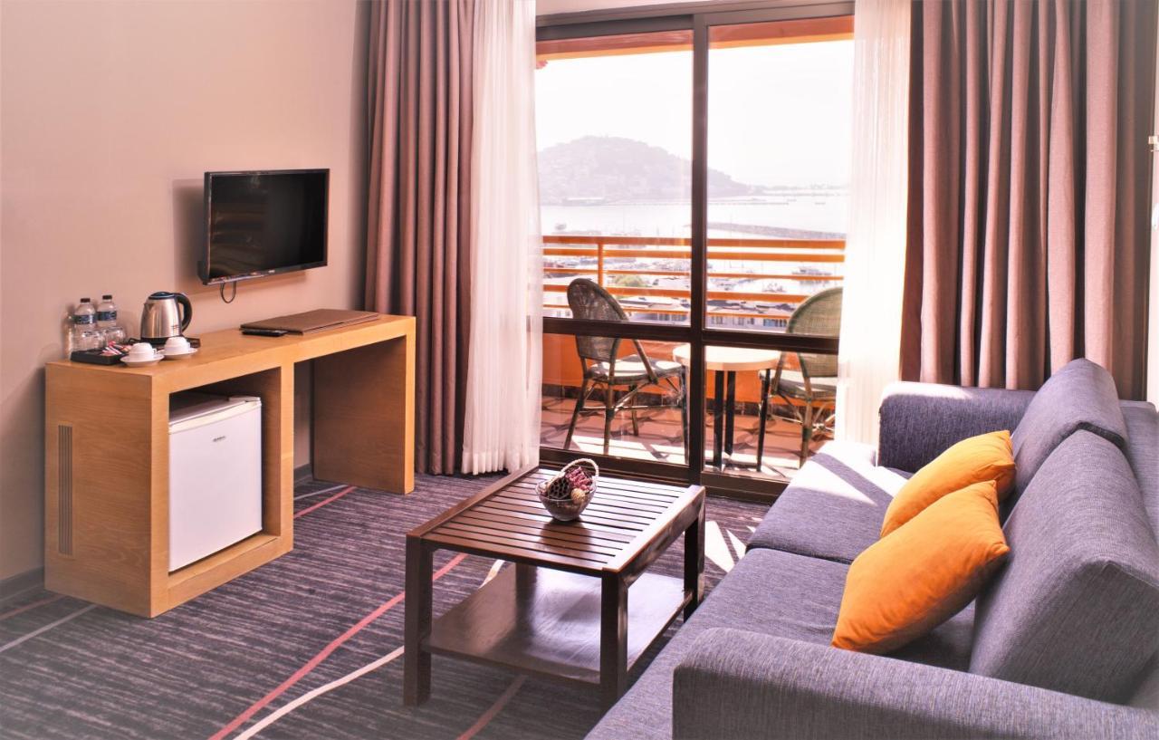 Suhan Seaport Hotel Kusadasi Exterior photo