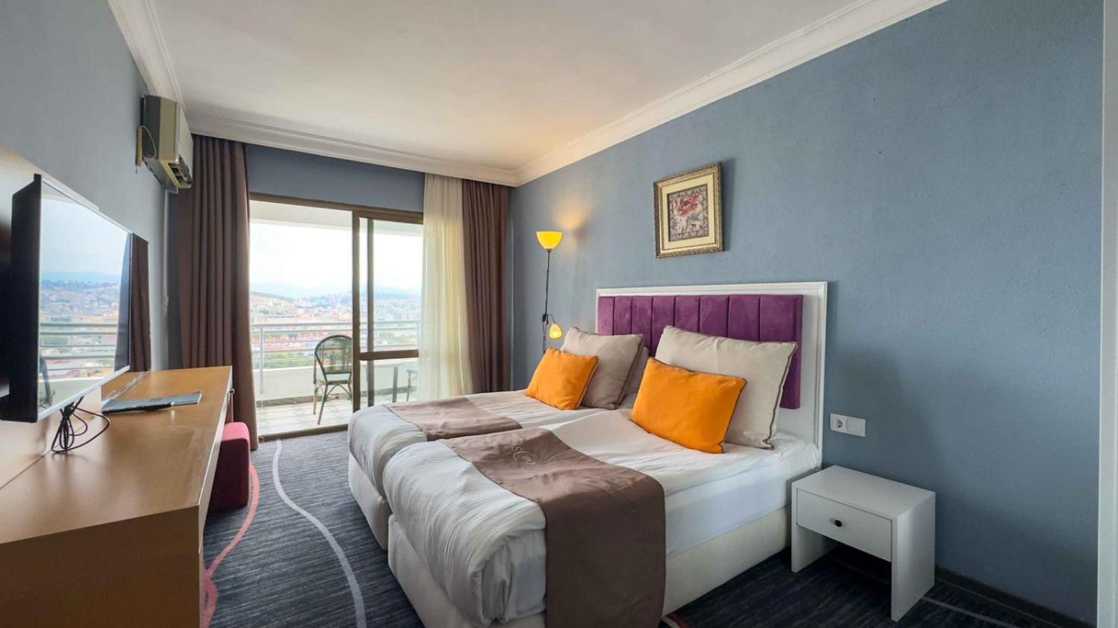 Suhan Seaport Hotel Kusadasi Exterior photo