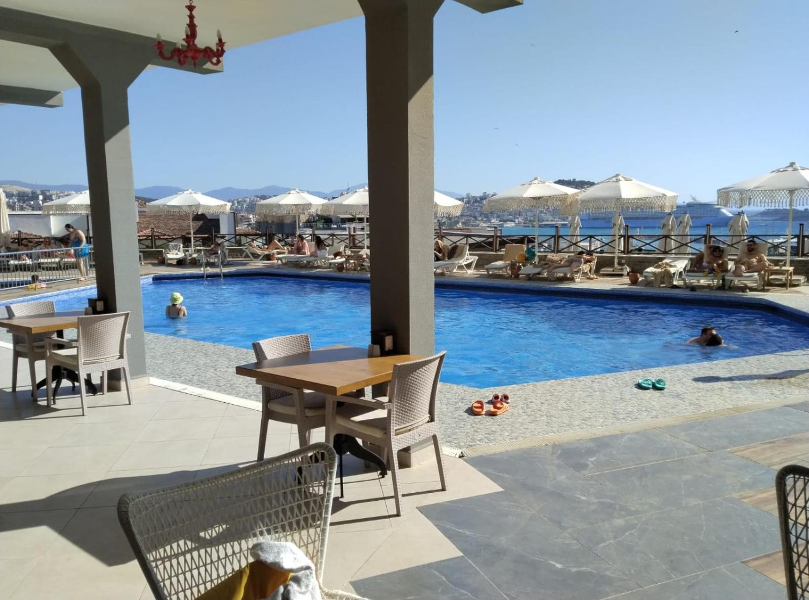 Suhan Seaport Hotel Kusadasi Exterior photo