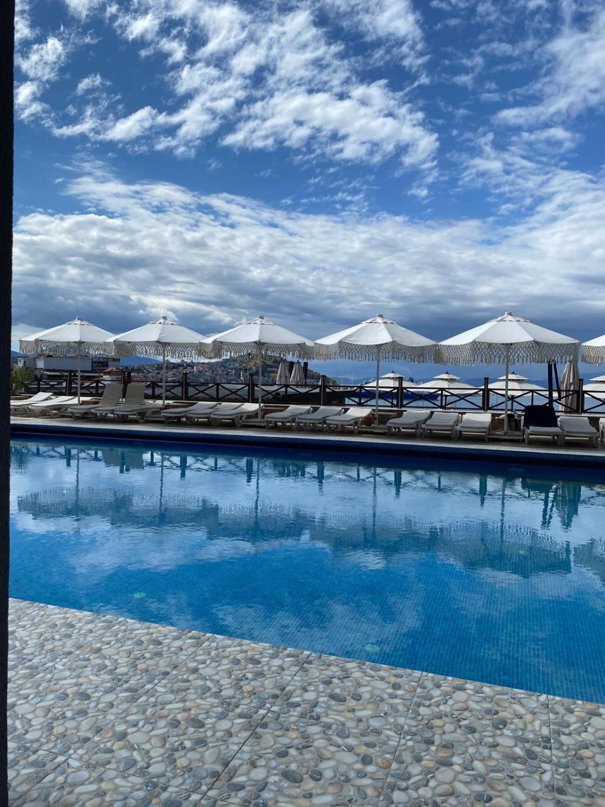 Suhan Seaport Hotel Kusadasi Exterior photo