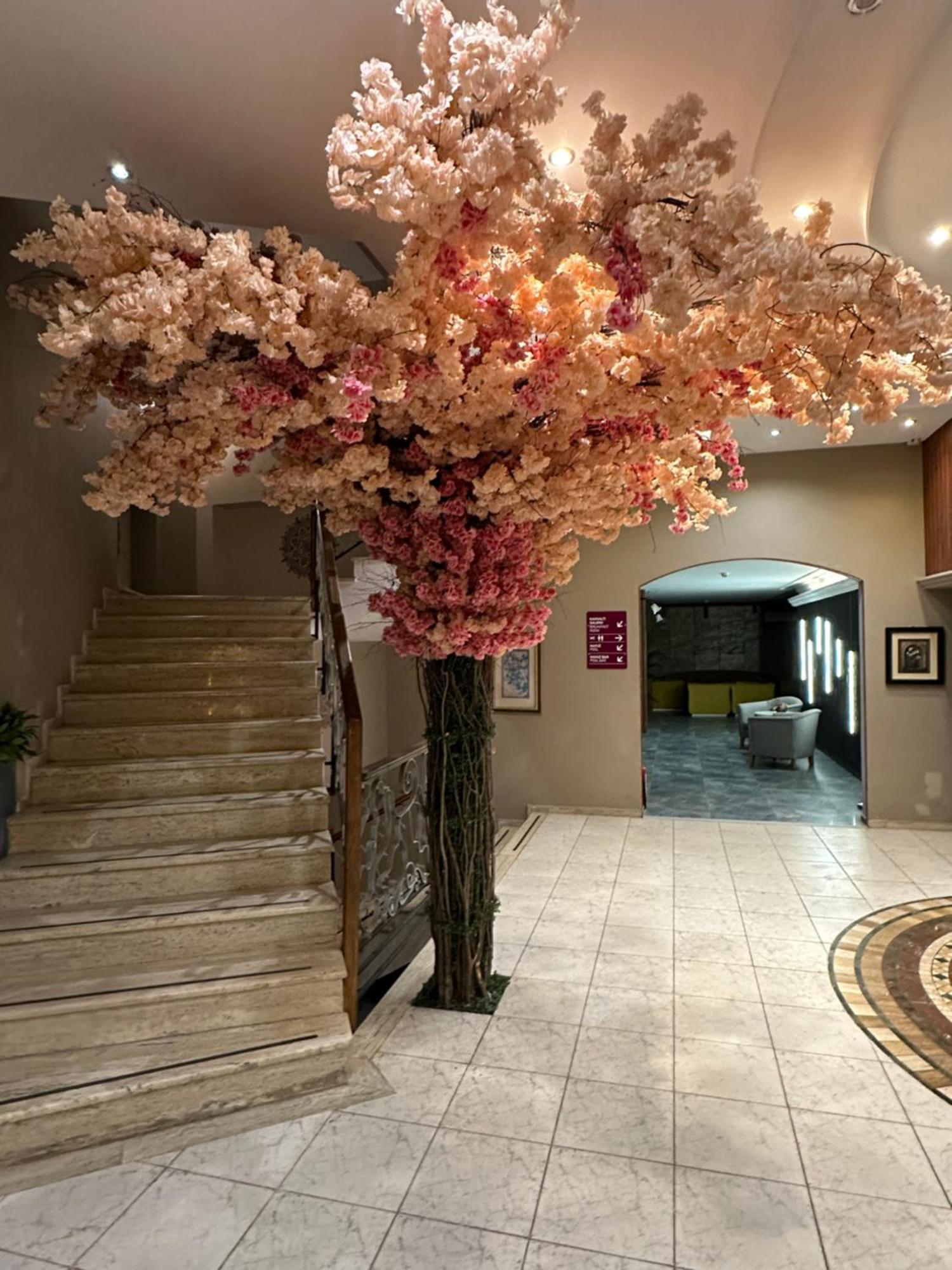 Suhan Seaport Hotel Kusadasi Exterior photo