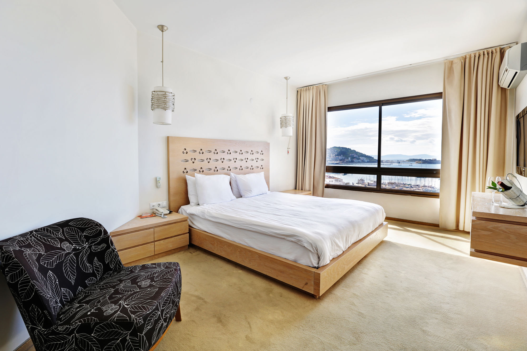 Suhan Seaport Hotel Kusadasi Exterior photo